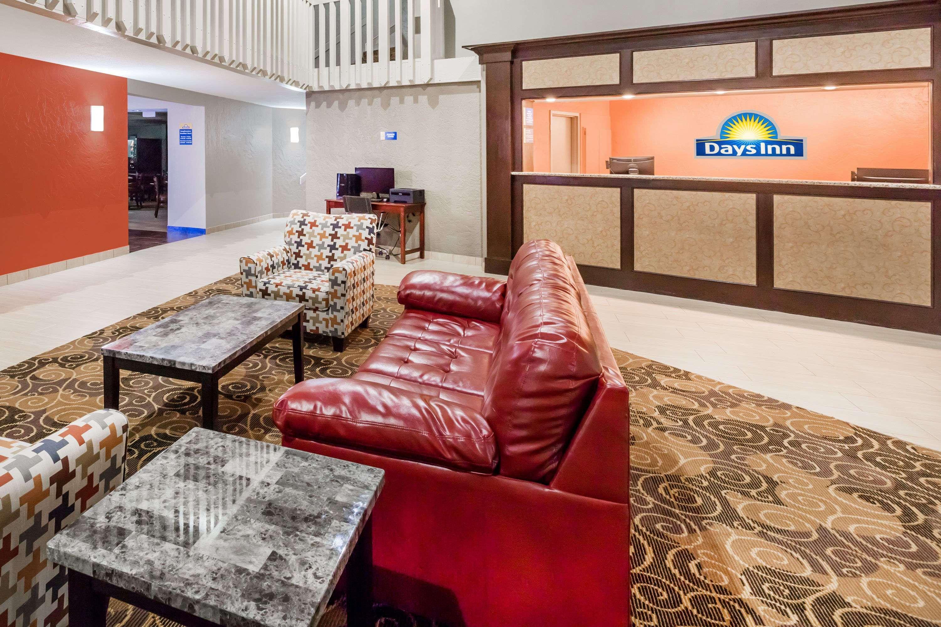 Days Inn By Wyndham West Des Moines Εξωτερικό φωτογραφία